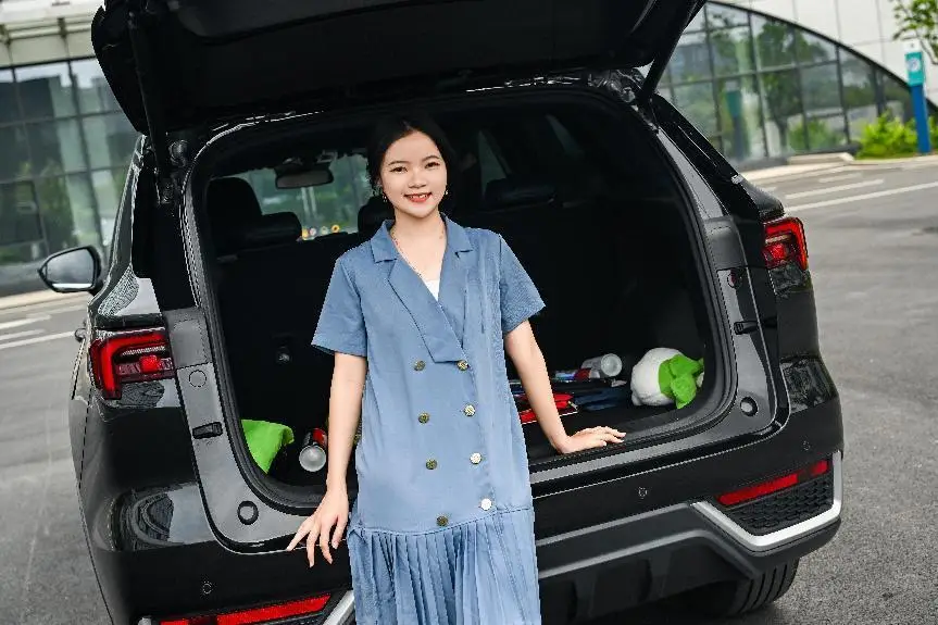 奔腾金牌 G6500：内外兼修的奢华 SUV，带来完美驾驶体验  第6张