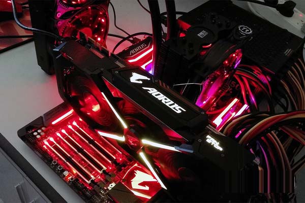 英特尔酷睿 i9-9900K 处理器：性能之巅，游戏王者