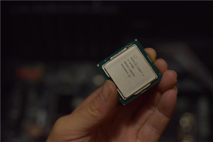 酷睿 i7-9700K：我的得力助手，生活的重要组成部分  第2张