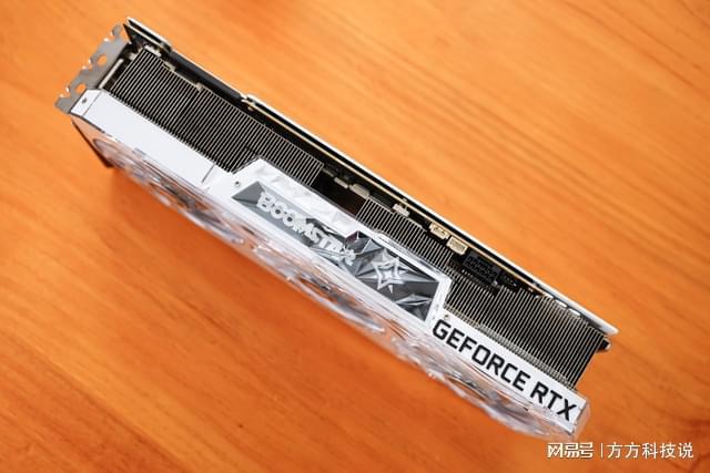 微星 GT75GTX1080 显卡功耗解析：性能与能耗的博弈  第10张