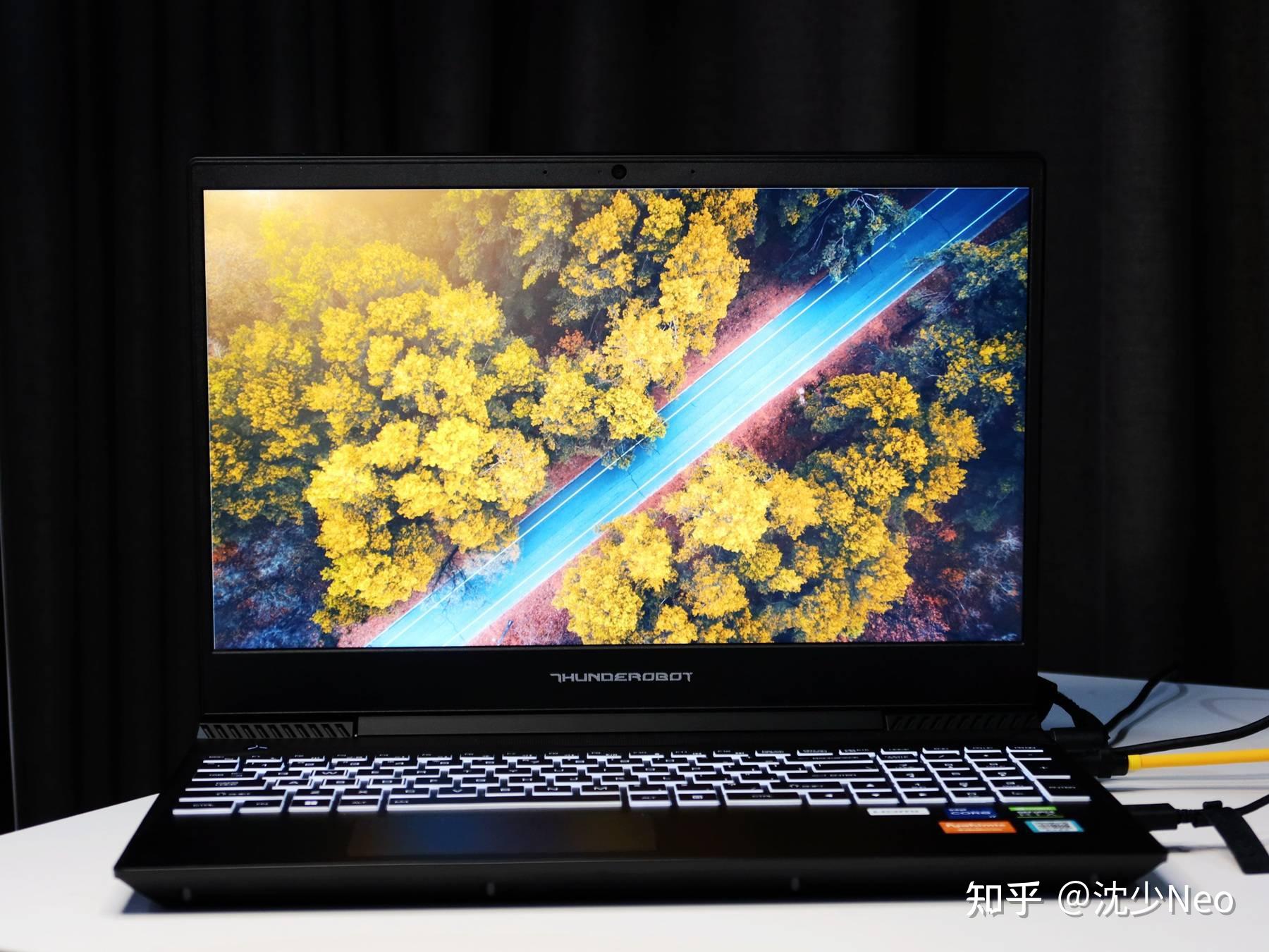 i7-4960X i7-4960X：性能巅峰，时代与创新的象征，英特尔高端处理器的辉煌篇章