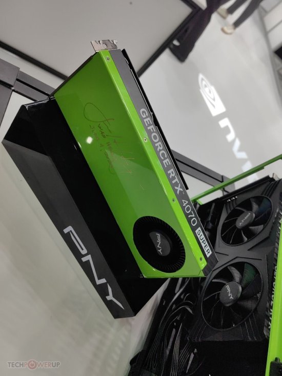 NVIDIA GTX970 显卡：卓越性能与合理价格的完美结合  第8张