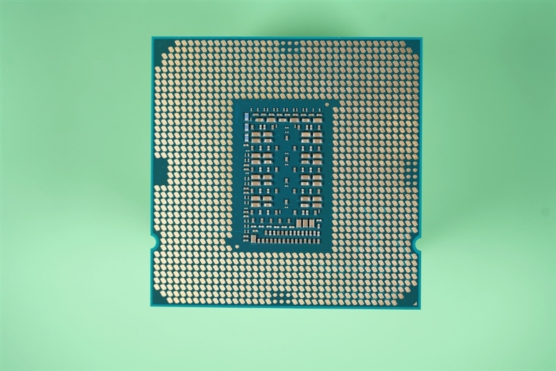 酷睿 i9-14900K：性能卓越，游戏与创意工作的神兵利器  第3张