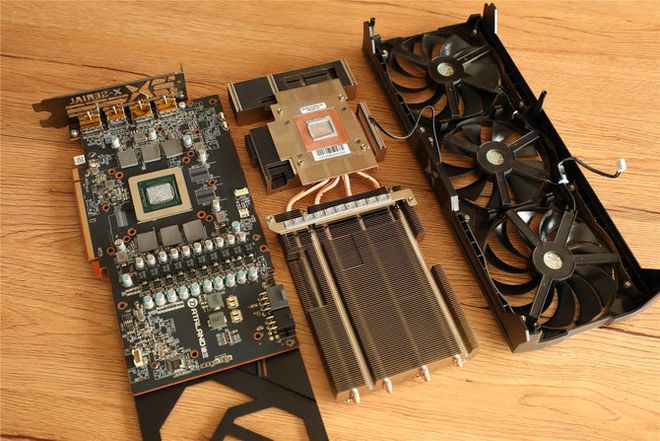 2008 年 Nvidia 公司发布 GT120 显卡，技术革新引领时代印记