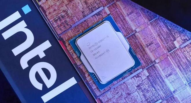 酷睿i3-13100 Intel Core i3-13100：改变全球的惊人潜力，揭开微型芯片的巨大魅力