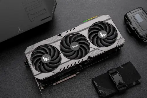 GTX950 显卡：游戏战场的得力伙伴，小身材蕴含大能量  第3张