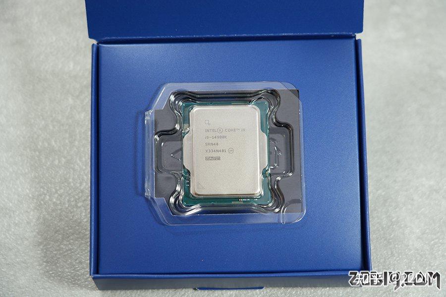 酷睿 i9-14900K：速度与激情的双重奏，数字世界的超能英雄  第6张