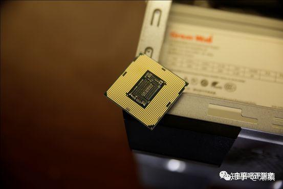 酷睿 i7-8700T：外观低调奢华，性能卓越，游戏体验超流畅  第2张