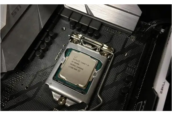 酷睿 i5-8600T：性能卓越，为生活增添色彩的科技结晶  第3张