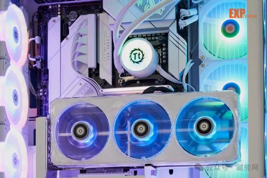 影驰 GTX1070Ti 显卡：探索数字空间边缘的神秘力量  第8张