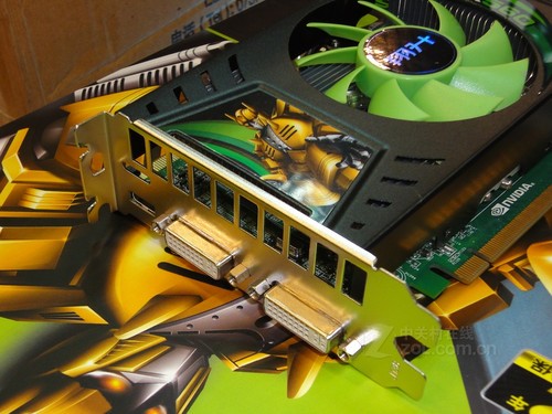 NVIDIAGeForce8600GT：年轻人时代的激情象征，畅玩游戏的必备显卡  第6张