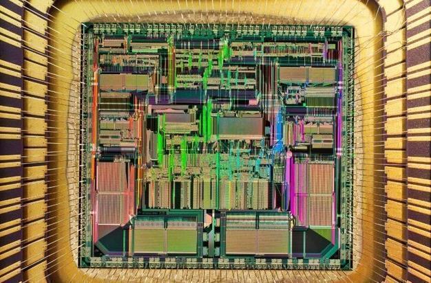 深入探索 GT710 显卡：小身板的大梦想与运行内存的奥秘  第1张