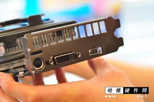 深度解析960GT显卡的DP接口：性能特性、应用及未来发展方向  第3张