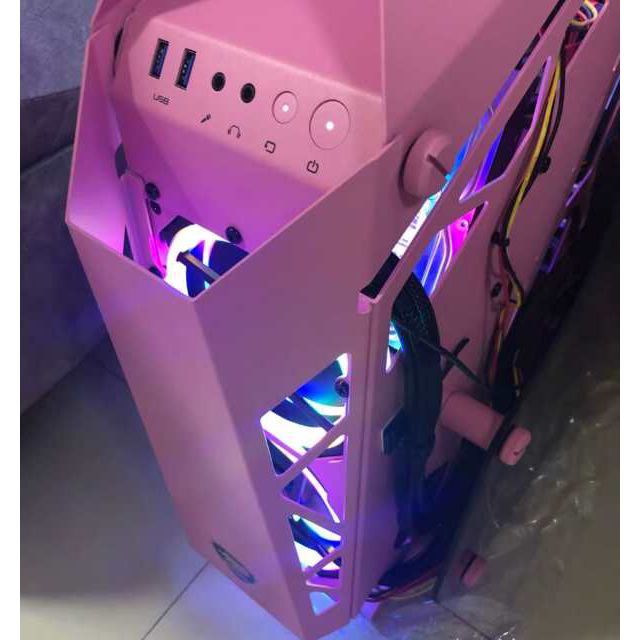 酷睿 i7-9700F：性能卓越，游戏世界主宰，电脑核心的得力助手  第3张