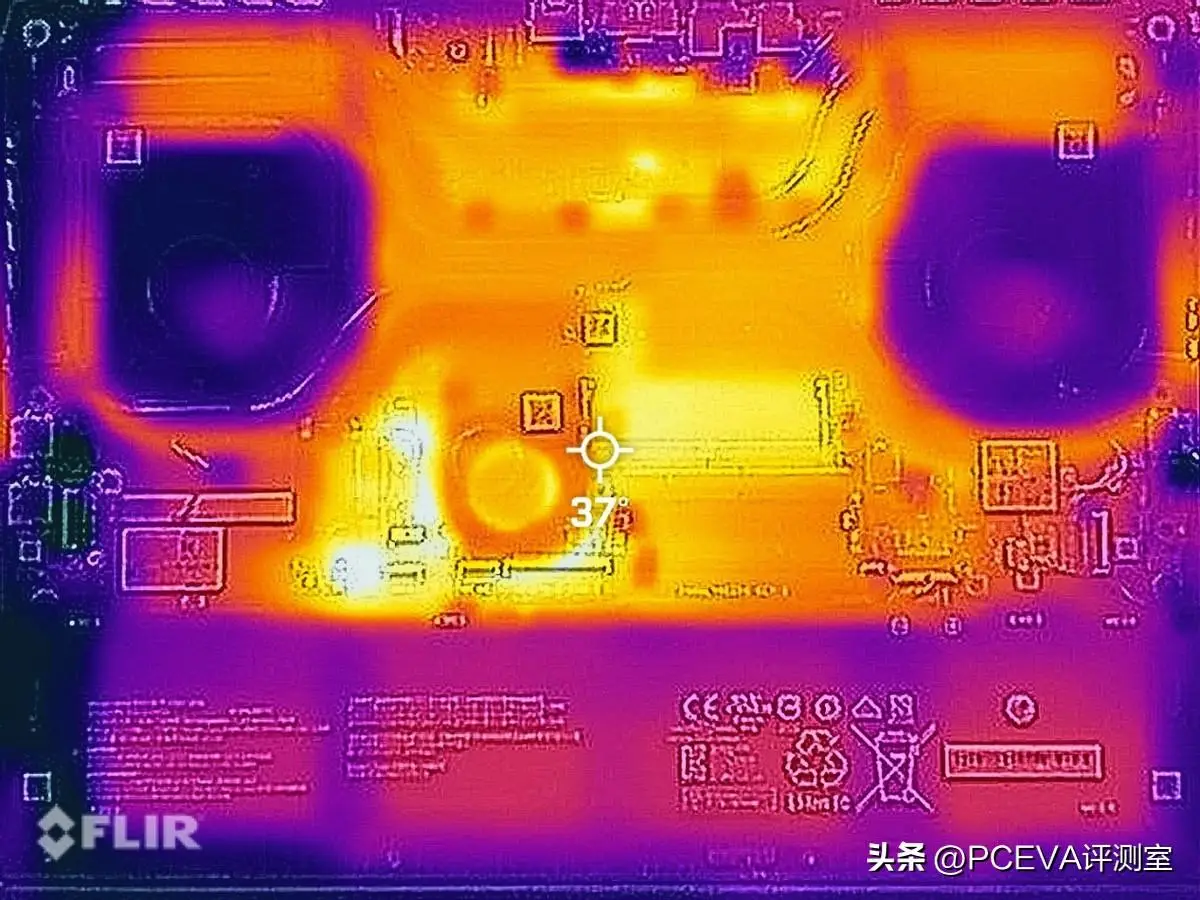 酷睿i9-7960X IntelCorei9-7960X：速度与激情的旗帜，性能供品的秘密揭秘  第6张