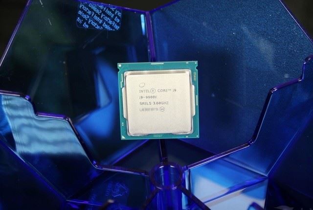 酷睿 i9-9900K：性能霸主，横扫数字化世界的超强处理器  第1张