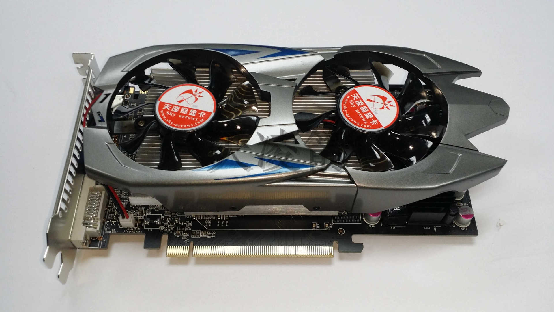 GT750Ti 显卡是否支持双显卡？深入探讨揭晓答案  第1张